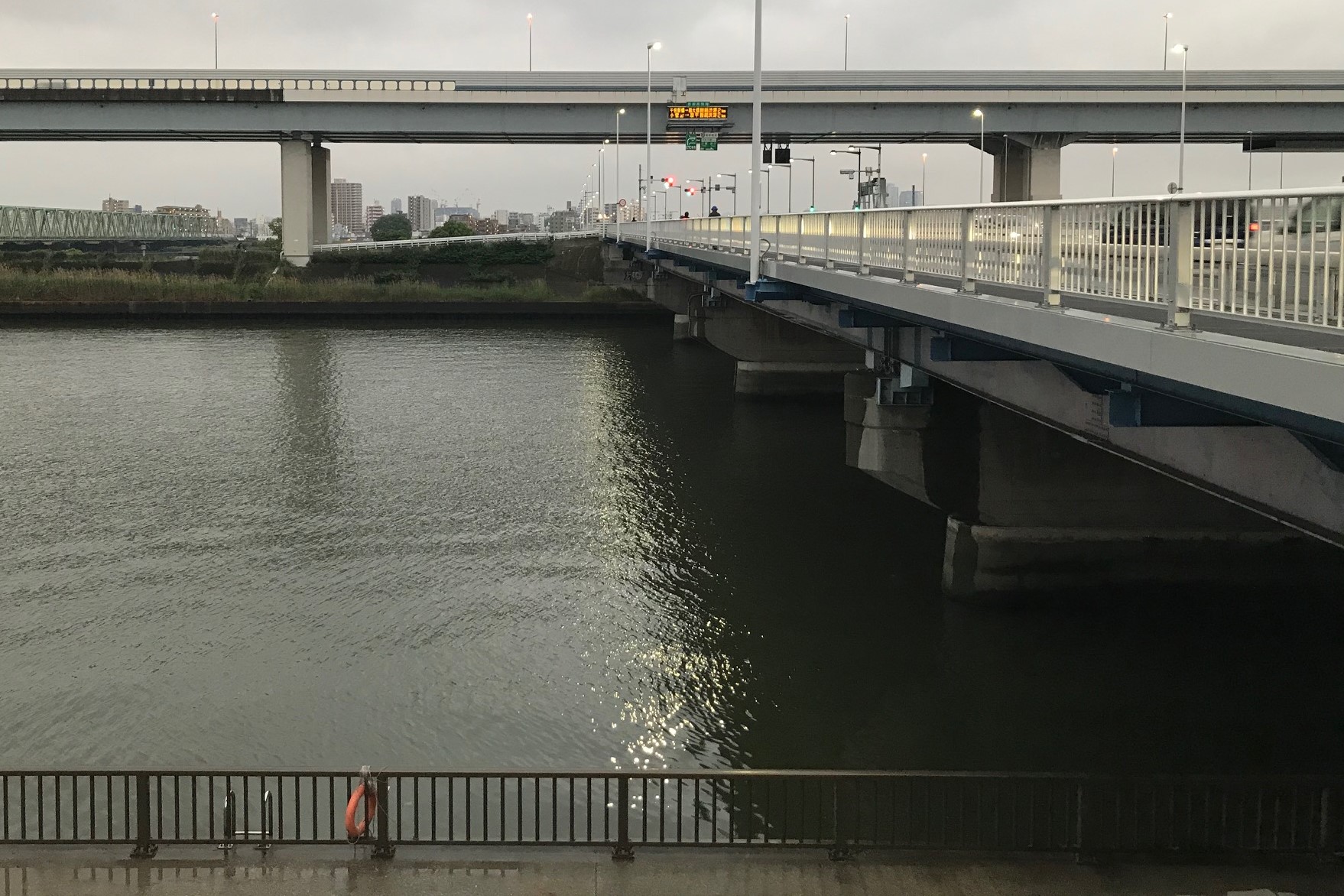 中川の平井大橋